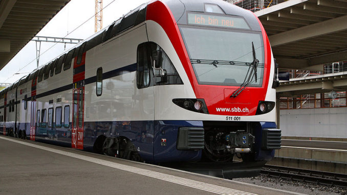 Vlak SBB, Zürich Hauptbahnhof, Švýcarsko